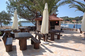 Gorgonia Apartments