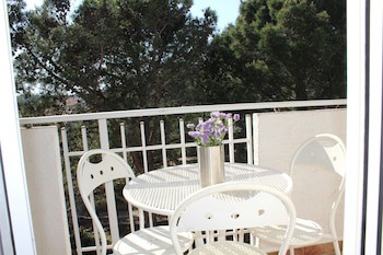 Gorgonia Apartments