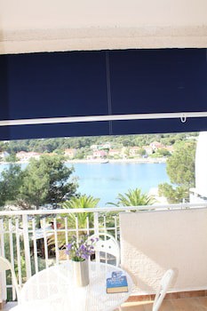 Gorgonia Apartments
