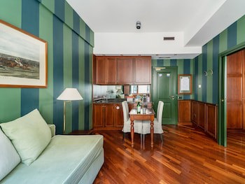Numa Milan Camperio galeri fotoğrafı