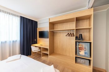 NEO Hotel galeri fotoğrafı