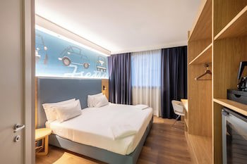 NEO Hotel galeri fotoğrafı