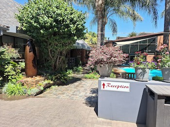 Sunrock Guesthouse