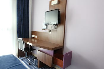 Holiday Inn Express Madrid-Leganes, An Ihg Hotel