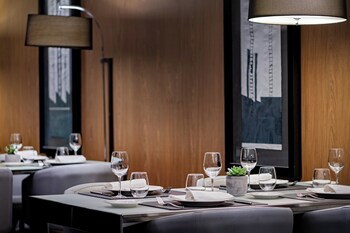 Ac Hotel Atocha By Marriott