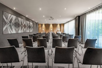 Ac Hotel Atocha By Marriott