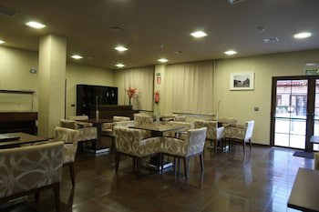Dinastia Hotel