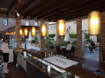 Dinastia Hotel