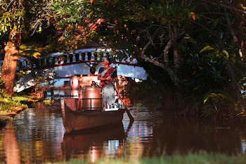 Coconut Lagoon - Cgh Earth