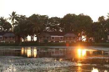 Coconut Lagoon - Cgh Earth