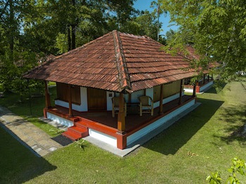 Coconut Lagoon - Cgh Earth