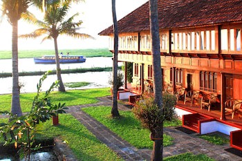 Coconut Lagoon - Cgh Earth