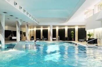 Palace Hotel And Spa