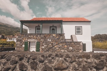 Adegas Do Pico