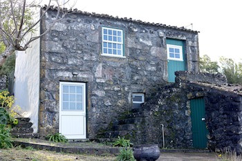 Adegas Do Pico