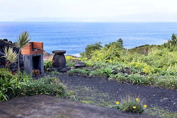 Adegas Do Pico