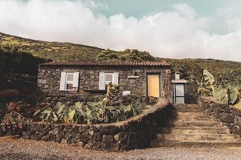 Adegas Do Pico