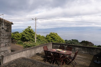 Adegas Do Pico