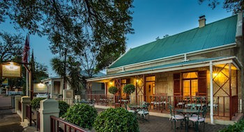 88 Baron Van Reede Guesthouse