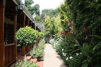88 Baron Van Reede Guesthouse