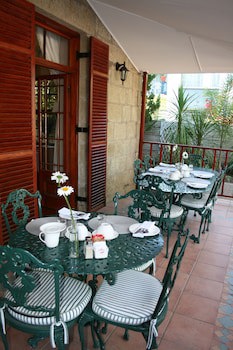 88 Baron Van Reede Guesthouse