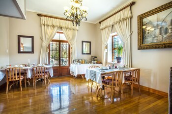 88 Baron Van Reede Guesthouse