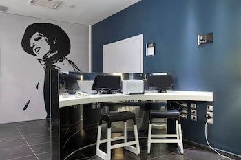 Holiday Inn Milan Nord Zara by IHG galeri fotoğrafı