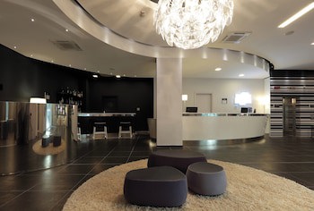 Holiday Inn Milan Nord Zara by IHG galeri fotoğrafı