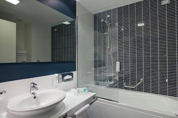 Holiday Inn Milan Nord Zara by IHG galeri fotoğrafı