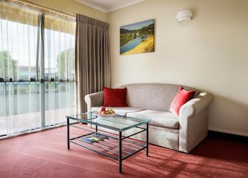 Fairley Motor Lodge