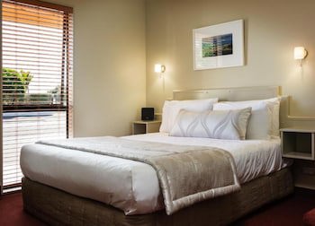 Fairley Motor Lodge