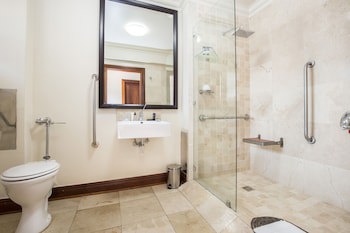 Belaire Suites