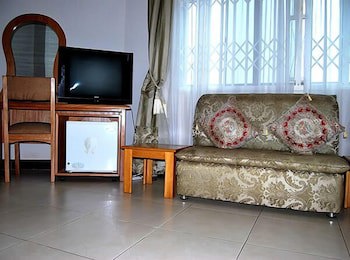 Acacia Lodge, North Legon