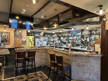 The Glen Hotel