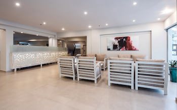 Artemis Hotel Apartments fotoğrafı