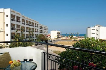 Artemis Hotel Apartments galeri fotoğrafı