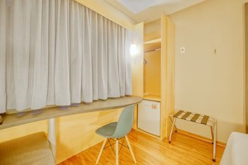 Hus Hotel Dourados