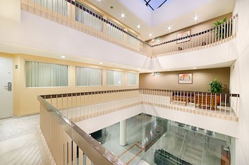 Hotel Arizona Suites