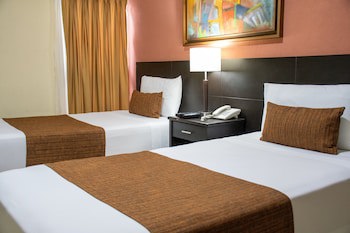 Hotel Arizona Suites