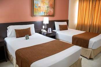 Hotel Arizona Suites