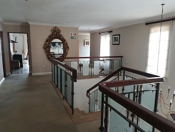 Blouberg Manor