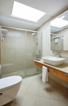 Anemon Kent Çiğli Otel