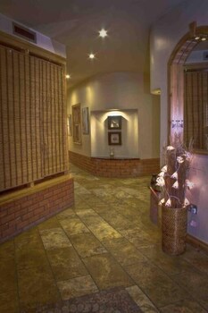 Cahir House Hotel