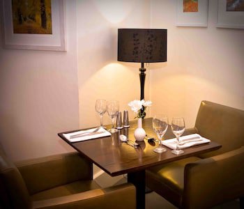 Cahir House Hotel