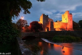 Cahir House Hotel