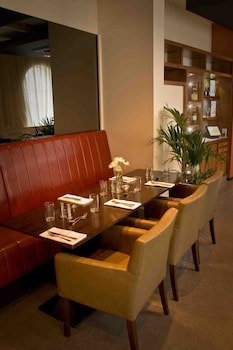Cahir House Hotel