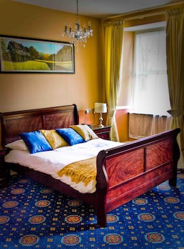 Cahir House Hotel