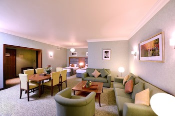City Seasons Al Hamra Hotel galeri fotoğrafı