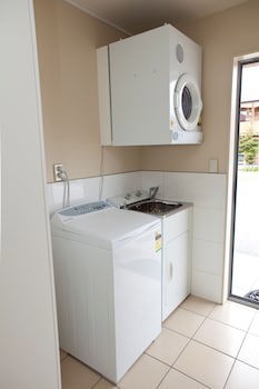 162 Kings Of Riccarton Motel