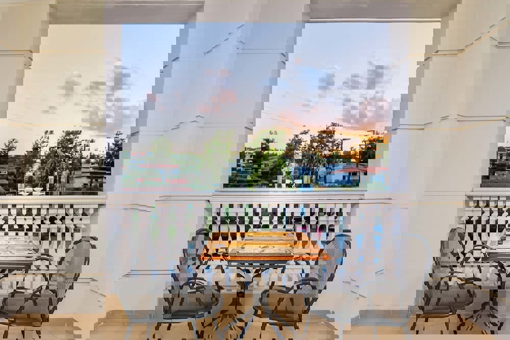 Elinotel Apolamare Hotel